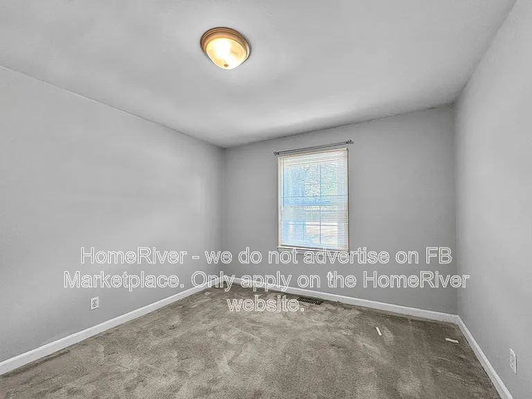 610 Hopkins Rd — Photo 12