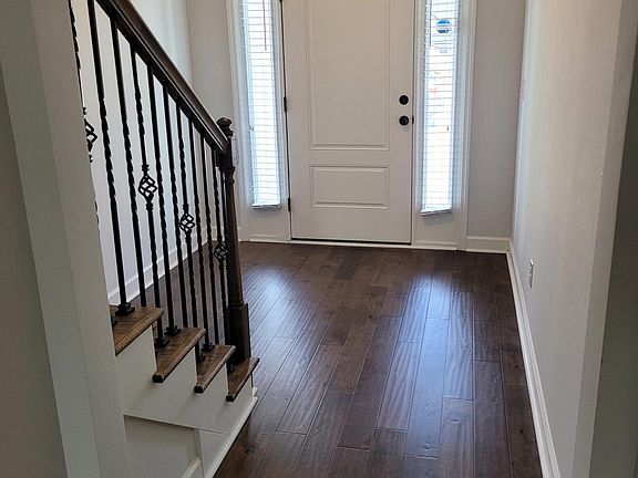 5th image of 1649 Tralee Ct