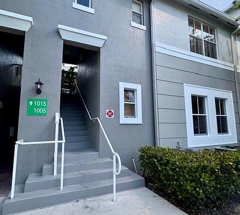 2nd image of 1015 Shoma Drive #1015