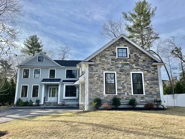 78 Hundreds Rd, Wellesley, MA 02481