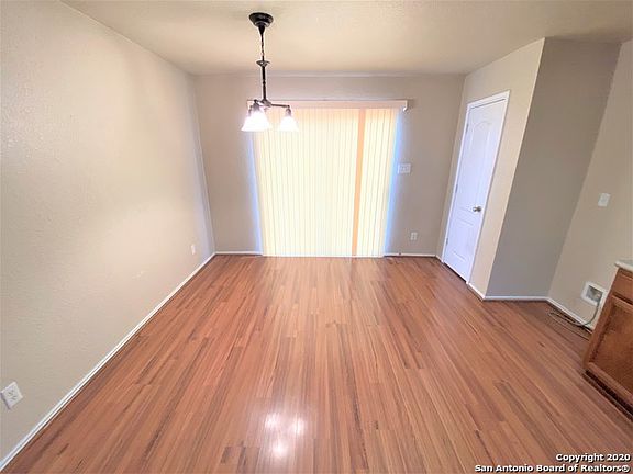 4th image of 10623 Terrace Crst