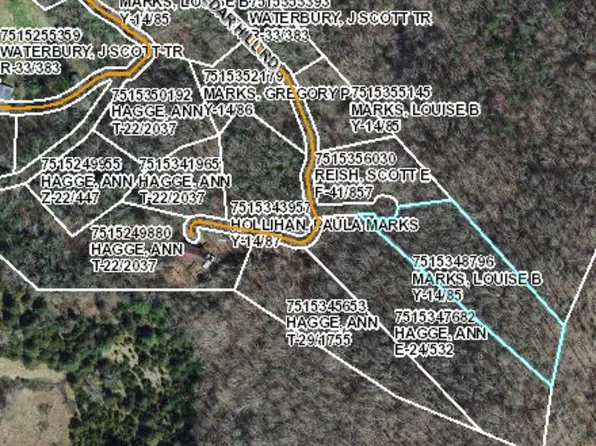 21 Cedar Hill Rd, Franklin, NC 28734