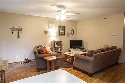 5th image of 428 Stonehaven Dr #6
