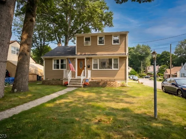 1 Oak Ln, Ringwood Boro, NJ 07456