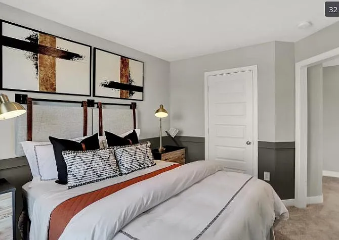 9329 Clarendon Dr — Photo 28