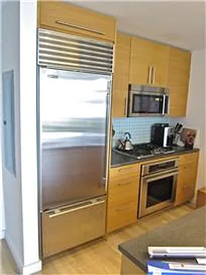 Rented by Leiter Realty Group LLC | media 1