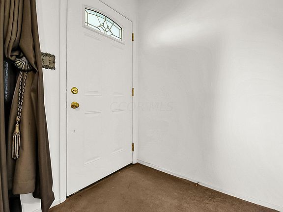 3rd image of 880 McPherson St