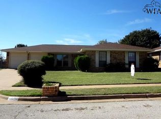 4714 Lois Ln, Wichita Falls, TX 76306