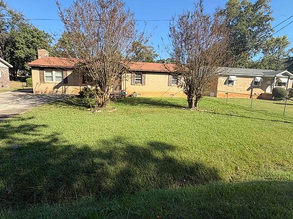 2nd image of 202 Bluff Dr