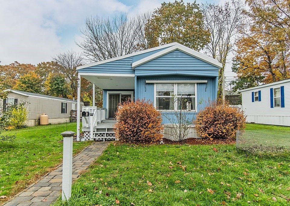 1st image of 49 Windbrook Dr