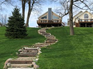 9745 Norman Rd, Clarkston, MI 48348