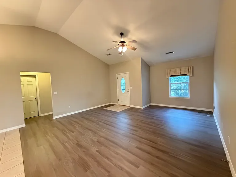 285 Willowbrooke — Photo 12