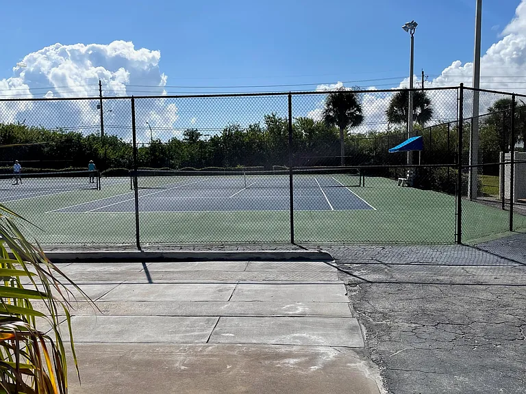 405 Bouchelle Dr #214 — Photo 22