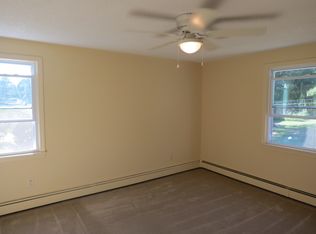 12 Colwell Dr, Cumberland, RI 02864