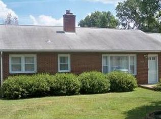 1557 Stultz Rd, Martinsville, VA 24112