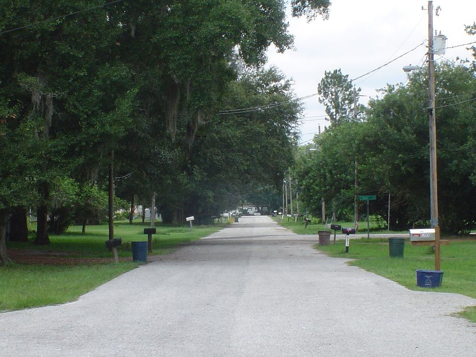 2nd image of 8418 David Rd