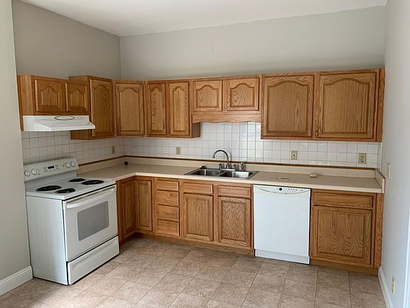 2nd image of 3602 Idlewild Ave