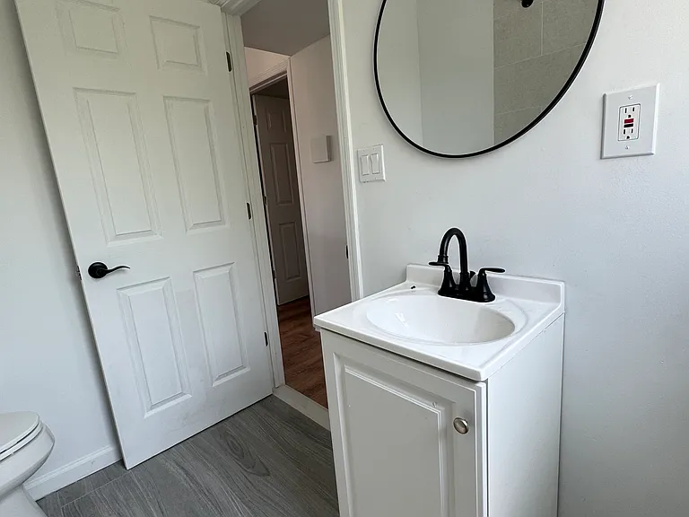 Bathroom Vanity