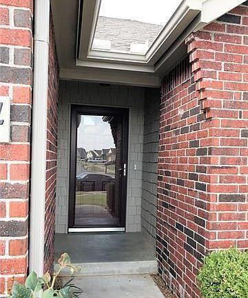 4th image of 4424 N 35th St