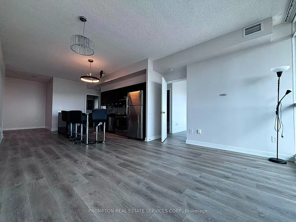 29 Singer Ct #2611