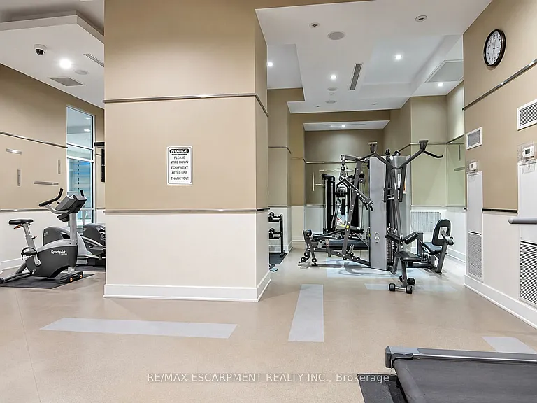 330 Burnhamthorpe Rd S #708 — Photo 16