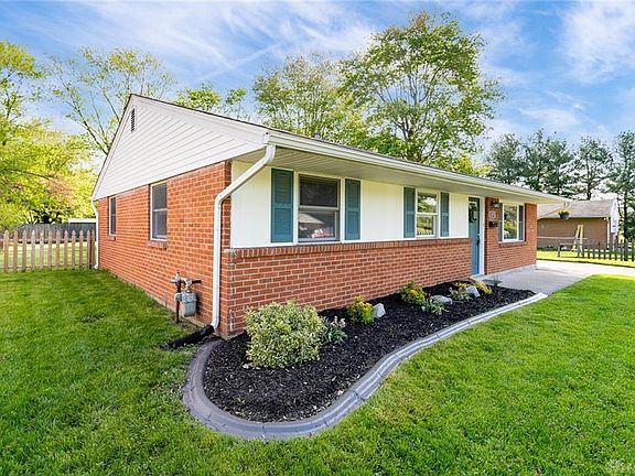 4th image of 109 Belair Cir