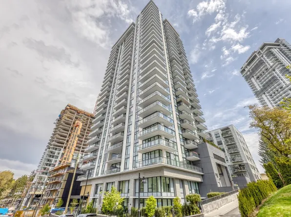 626 Claremont St #1406, Coquitlam, BC V3J 0T1