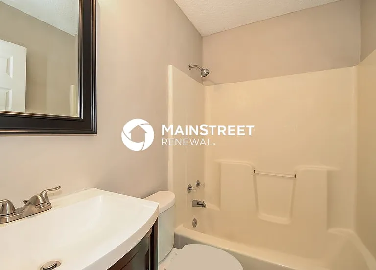 3652 Wilson Blvd W — Photo 12