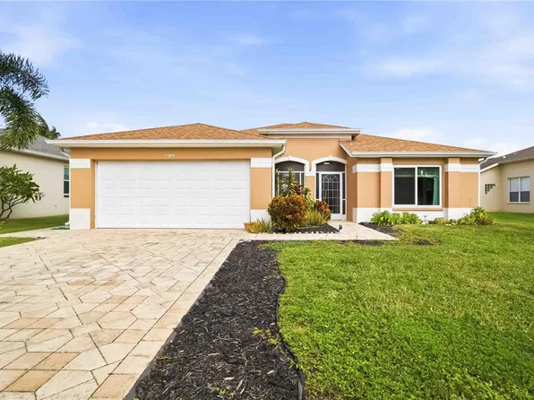 5207 52ND AVENUE W, BRADENTON, FL 34210