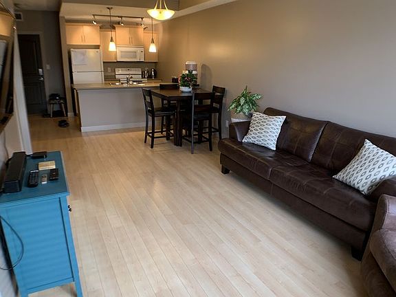 3rd image of 135 B Sandpiper Rd #1317