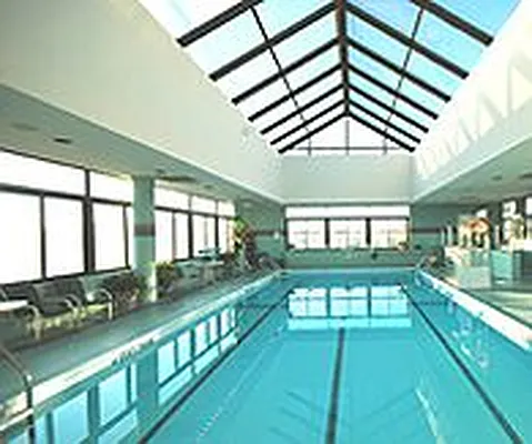 Rented by 280 Park Avenue South Realty | media 17