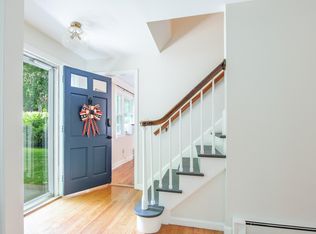 5 Hollow Spring Rd, Norwalk, CT 06854