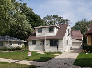 3330 S 97th St, Milwaukee, WI 53227