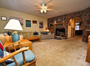569 Summit Blvd APT 8, Big Bear Lake, CA 92315