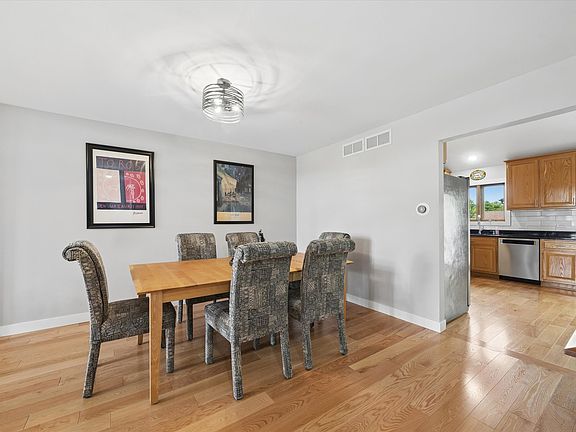 4th image of 11720 Seagull Ln