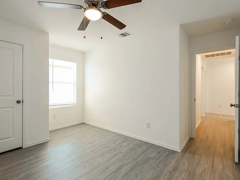 10121 Bridgton Ml — Photo 13