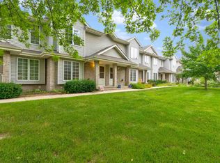 1835 Earl Rd, Iowa City, IA 52246