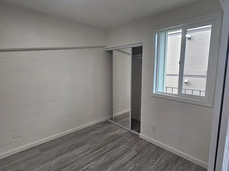 2439 Ala Wai Blvd #10 — Photo 5