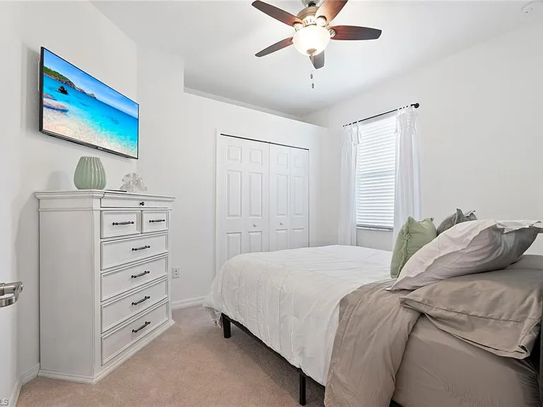 17829 Woodland Ct — Photo 19