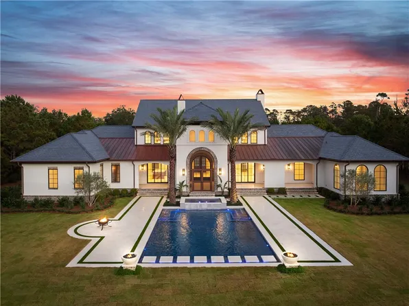 27 Cameron Cir, Saint Simons Island, GA 31522