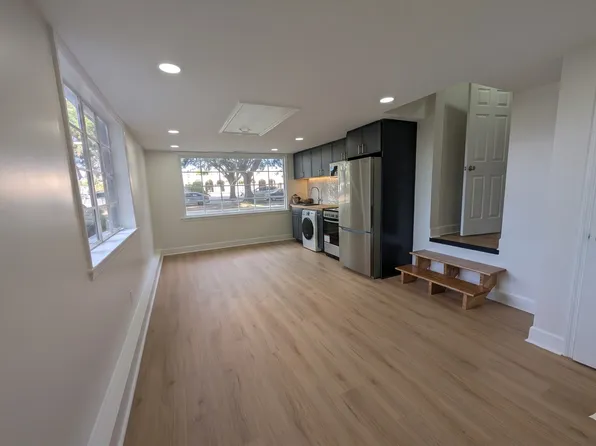 5503 White Bluff Rd, Savannah, GA 31405