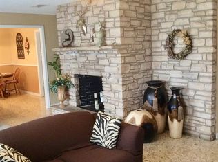1312 Avenue M, Bay City, TX 77414