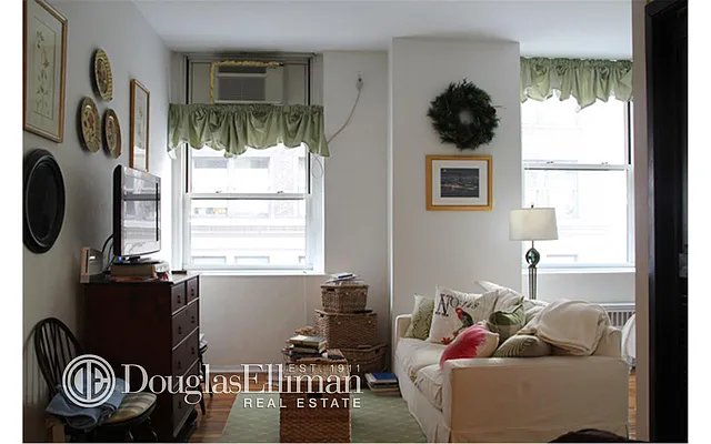 Sold by Douglas Elliman | media 12