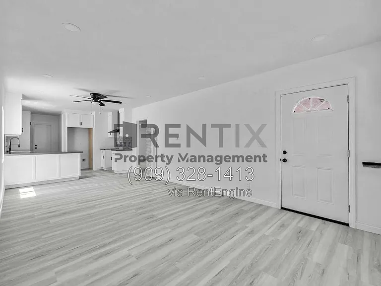 1921 Junipero Ave — Photo 5