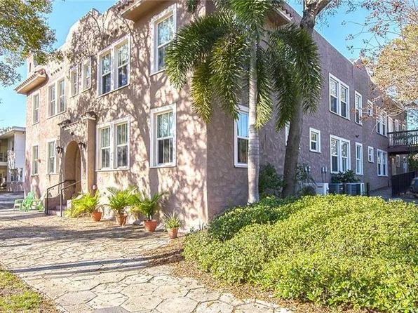 916 1st St N, Saint Petersburg, FL
