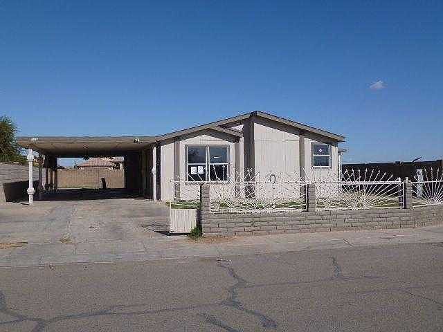 1st image of 270 E Los Valles St