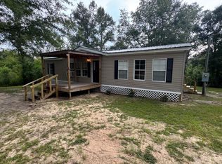 81 Sodie Cameron Rd, Lumberton, MS 39455