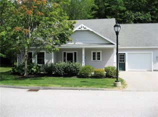 13 York Ledge Dr #13, Cumberland Foreside, ME 04110