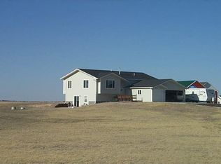 1286 Dayshia Ln, Cheyenne, WY 82007