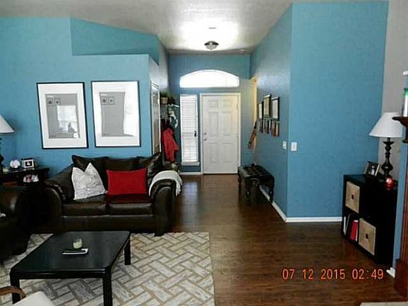 2nd image of 14013 Buttercup Cir